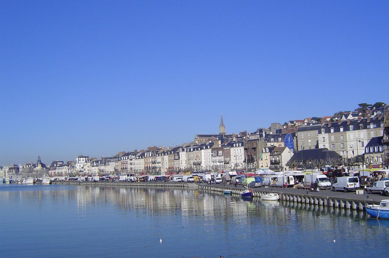 Sowell Residences Le Port Trouville-sur-Mer Exteriér fotografie